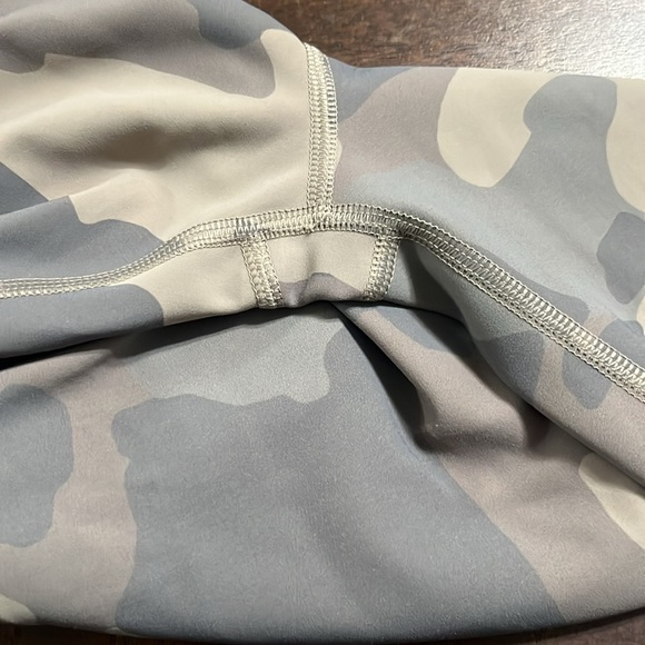 Alo legging - Picture 6 of 7